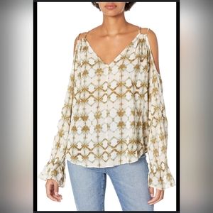 Jessica Simpson Bohemian Lexa Cold Shoulder Top - Dmall